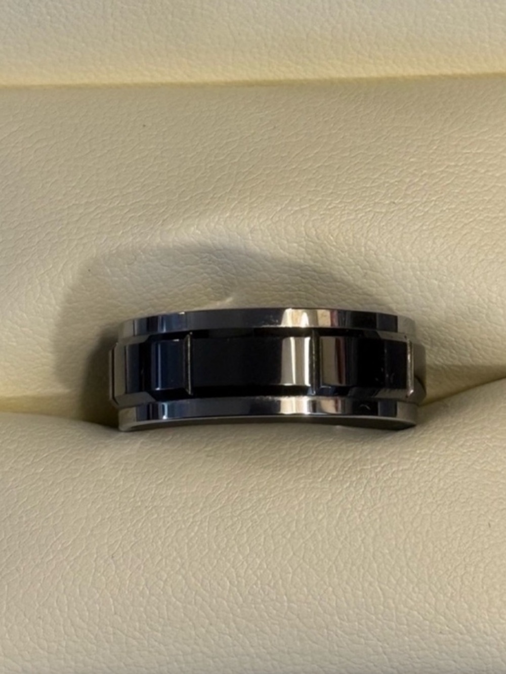 Triton Tungsten Ring Comfort Fit TC850/Ceramic